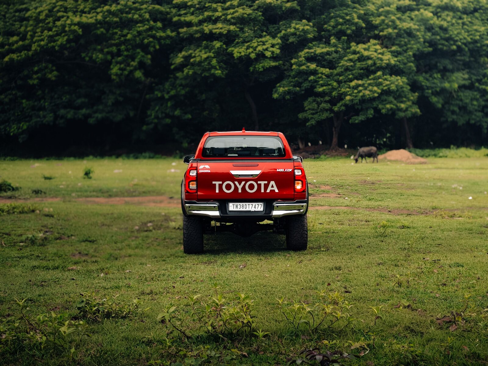 TOYOTA LAND CRUISER